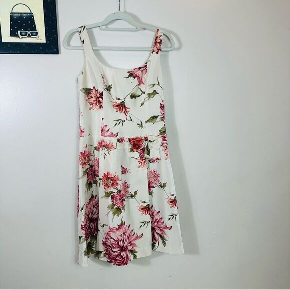 Rickie Freeman for Teri Jon White and Pink Floral Mini Dress 100% silk - Picture 2 of 9